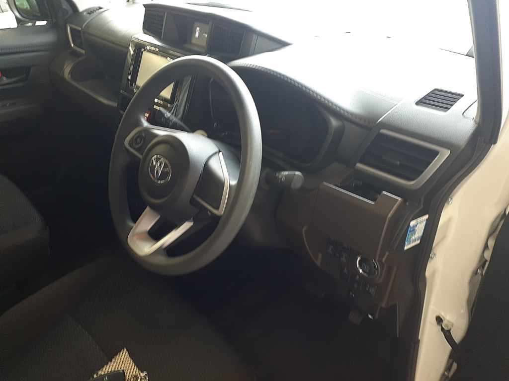 2024 Toyota Roomy G auction photo 9