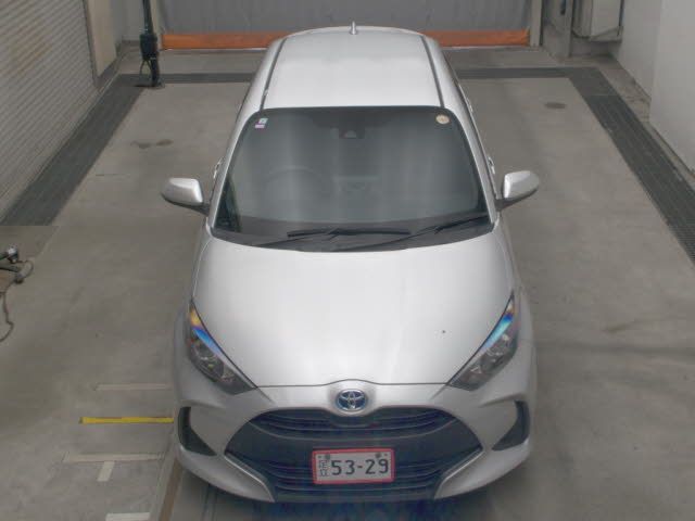 2021 Toyota Yaris Hybrid X auction photo 6