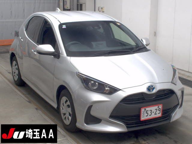 Japan Auction Vehicles 12 2021 Toyota Yaris Hybrid X auction photo