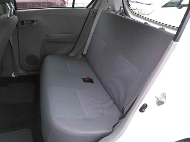 2015 Subaru プレオプラス E auction photo 9