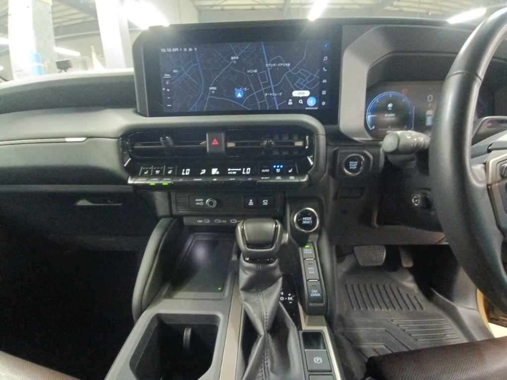 2024 Toyota Land Cruiser 250 ZX First Edition 4WD auction photo 11