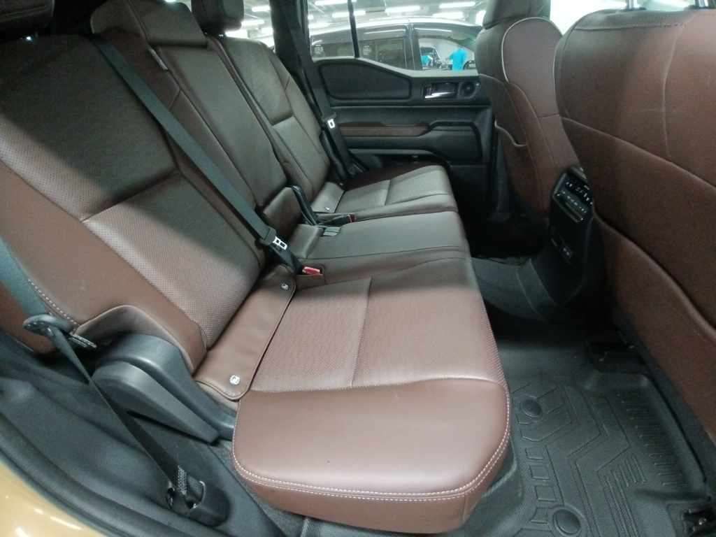 2024 Toyota Land Cruiser 250 ZX First Edition 4WD auction photo 12