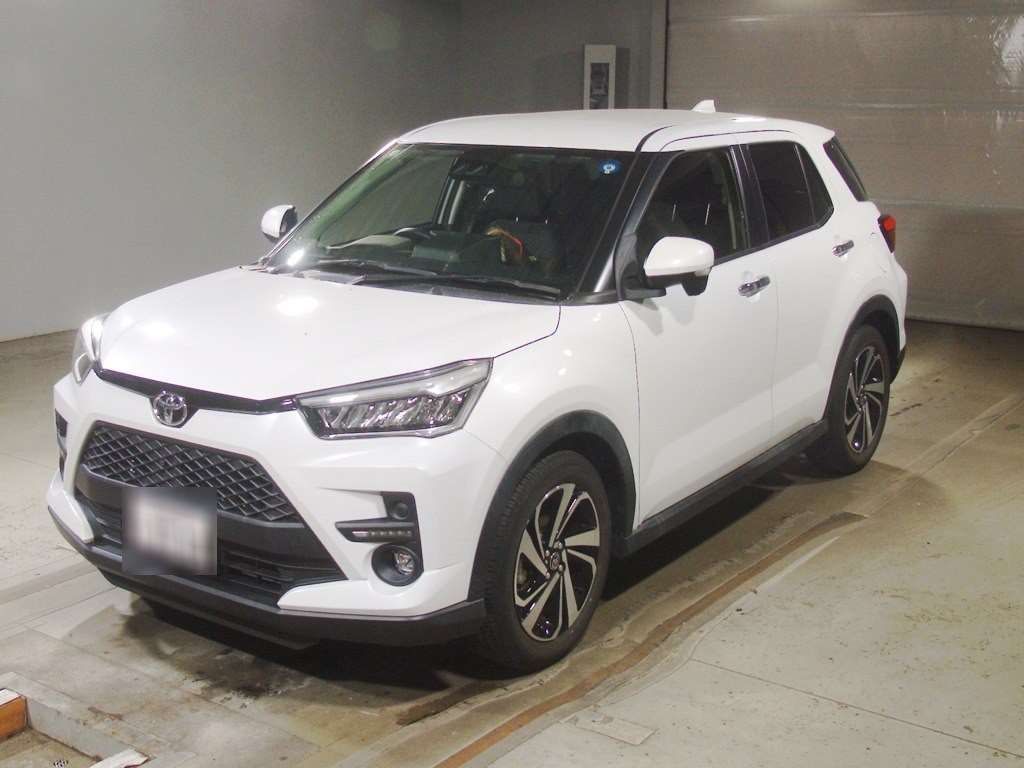 Japan Auction Vehicles 4 2022 Toyota Raize Z auction photo