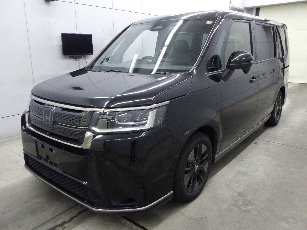 2023 Honda Stepwgn e:HEV 7 people auction photo 4