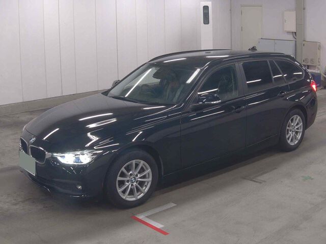 2016 BMW 3 Series 320I Touring auction photo 4