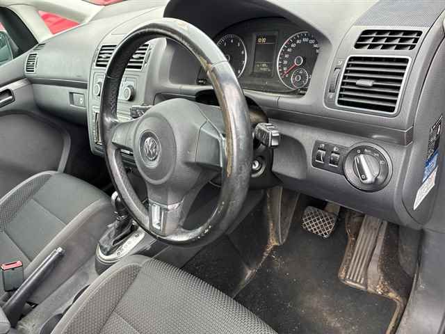 2013 Volkswagen VWゴルフトゥーラン auction photo 3