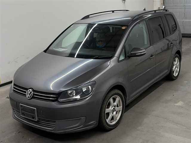 2013 Volkswagen VWゴルフトゥーラン auction photo 4