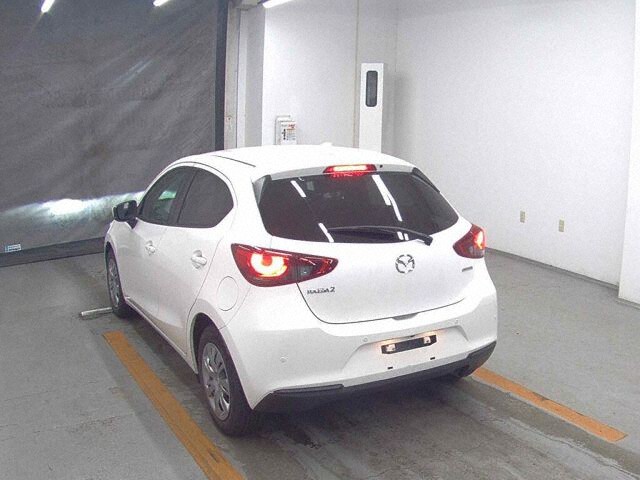 2021 Mazda 2 15Sスマートエディショ auction photo 2