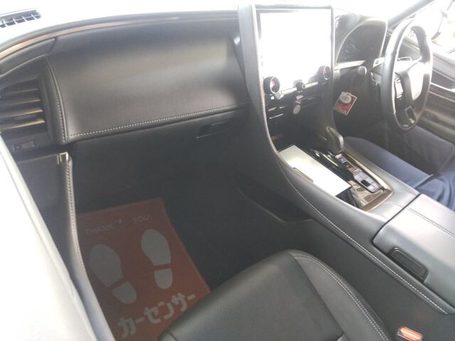 2025 Toyota Alphard Z auction photo 3