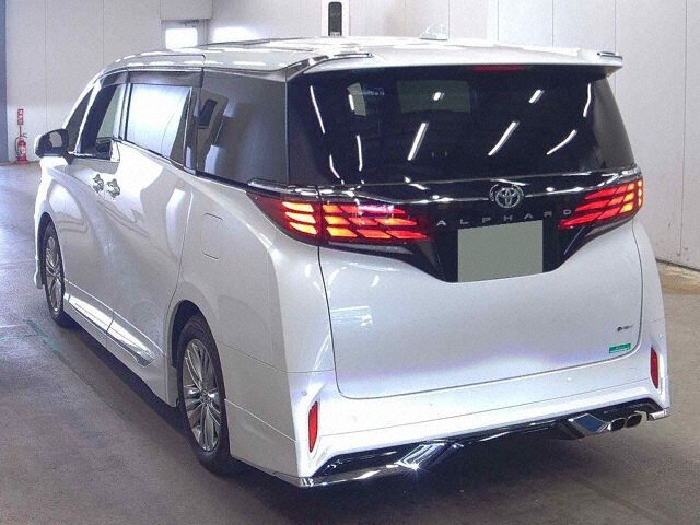 2025 Toyota Alphard Z auction photo 2