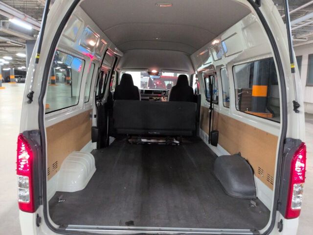 2025 Toyota Hiace Super L DX GL auction photo 3