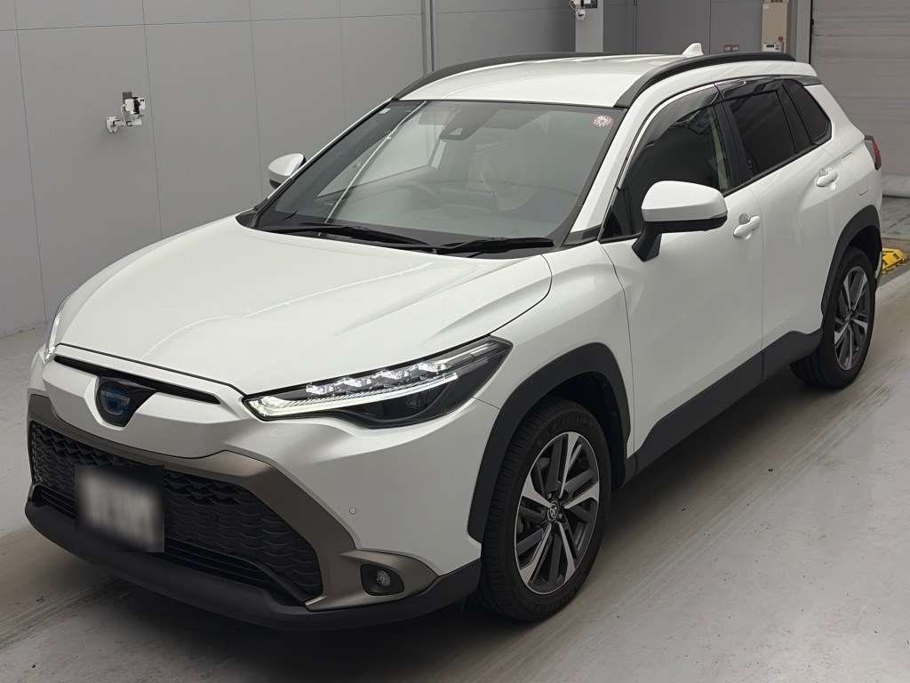 Japan Auction Vehicles 4 2023 Toyota Corolla Cross ハイブリッド Z auction photo