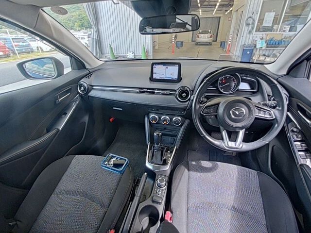 2018 Mazda Demio XDツーリング auction photo 3