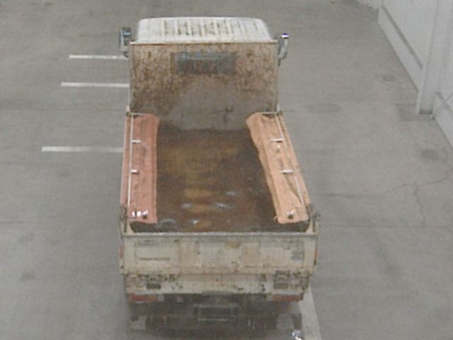 2015 Isuzu Elf dump auction photo 3