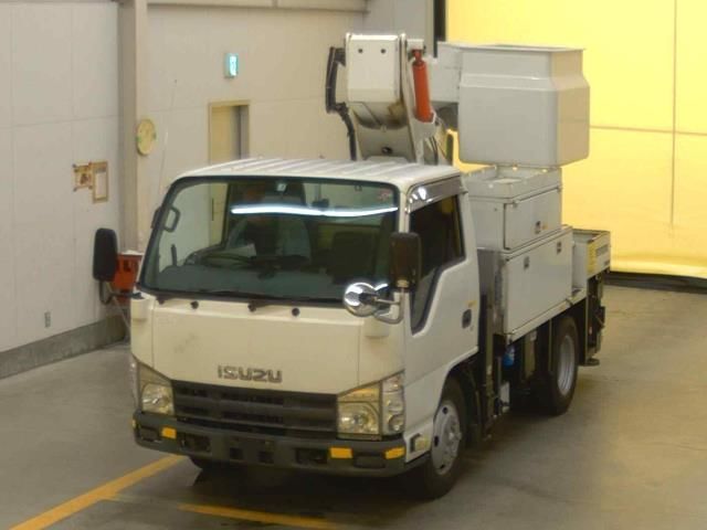 2010 Isuzu Elf 高所作業車 Japan auction vehicle