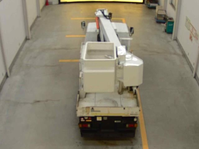 2010 Isuzu Elf 高所作業車 auction photo 3
