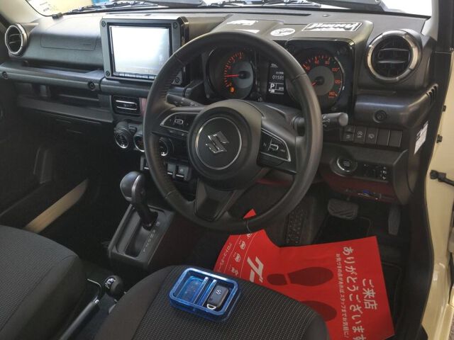 2023 Suzuki Jimny XC 4WD auction photo 3