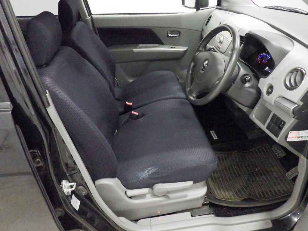 2011 Mazda AZ-ワゴン 5D XSスペシャル auction photo 6