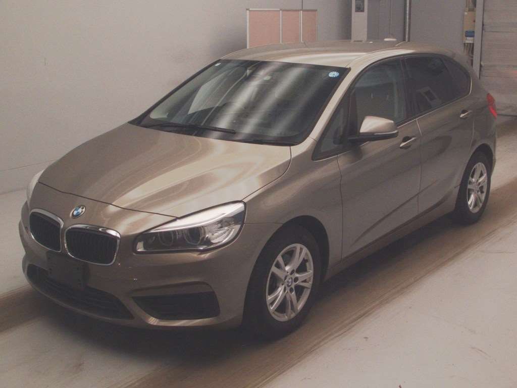 2016 BMW 2 Series 218dアクティブツアラー Japan auction vehicle