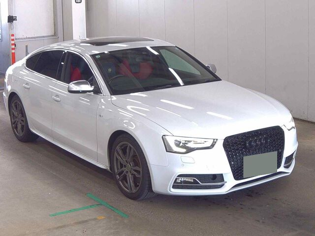 2015 Audi S5スポーツバック ベースグレード 4WD Japan auction vehicle