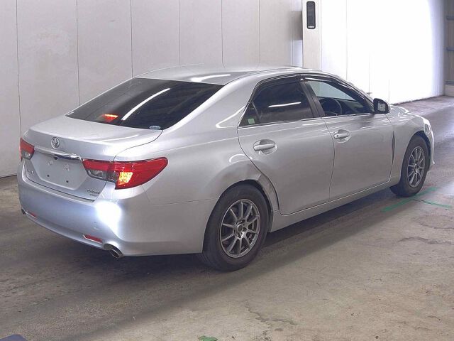 2014 Toyota Mark X 250G FOUR FP 4WD auction photo 5
