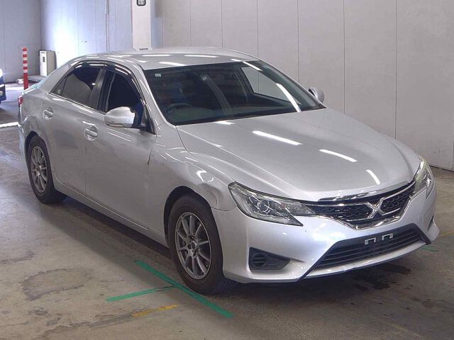 2014 Toyota Mark X 250G FOUR FP 4WD Japan auction vehicle