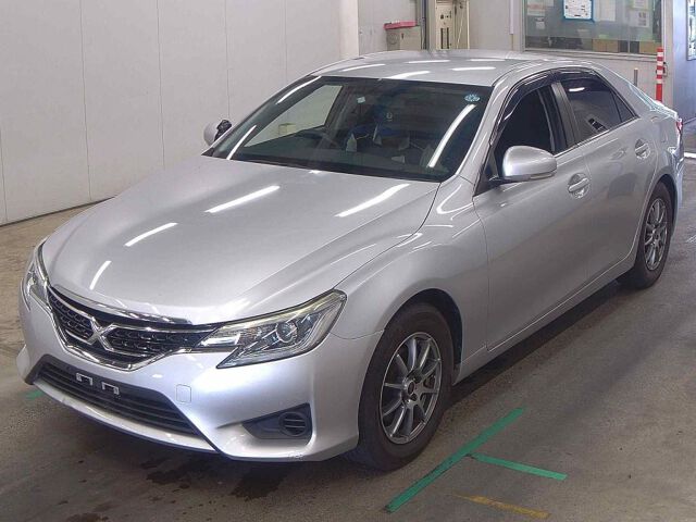 2014 Toyota Mark X 250G FOUR FP 4WD auction photo 4