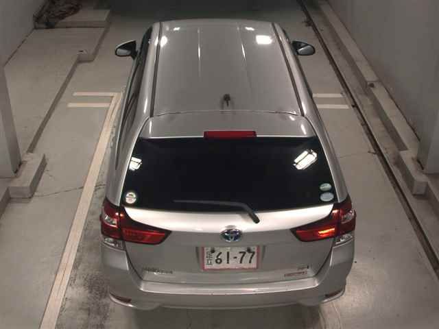 2019 Toyota Corolla Fielder hybrid auction photo 7