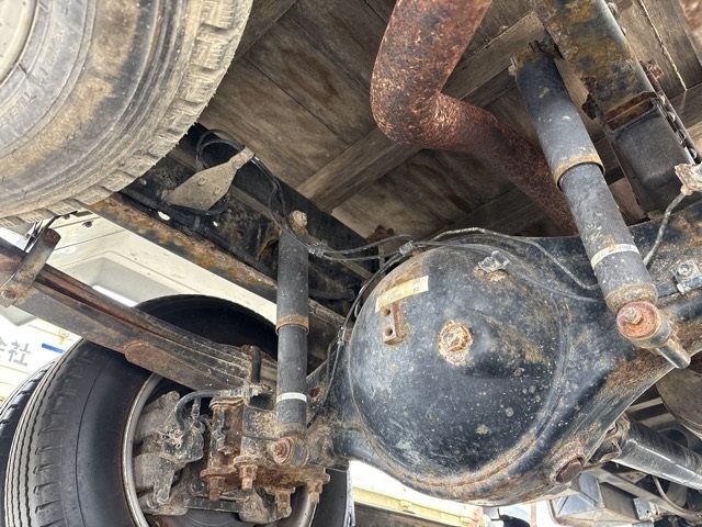 2015 Mitsubishi Fuso Canter Hira auction photo 10