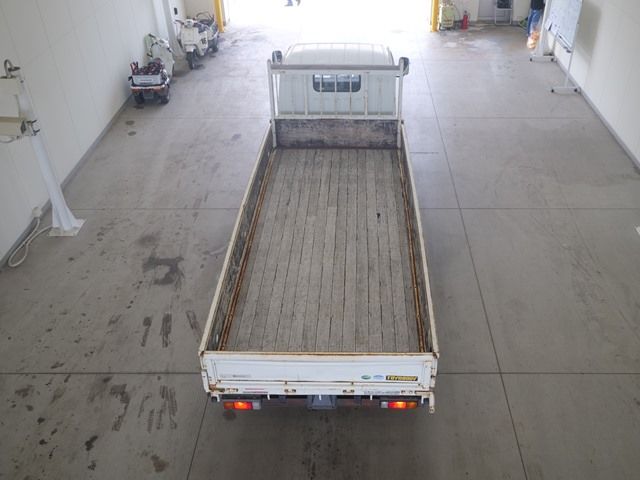 2015 Mitsubishi Fuso Canter Hira auction photo 3