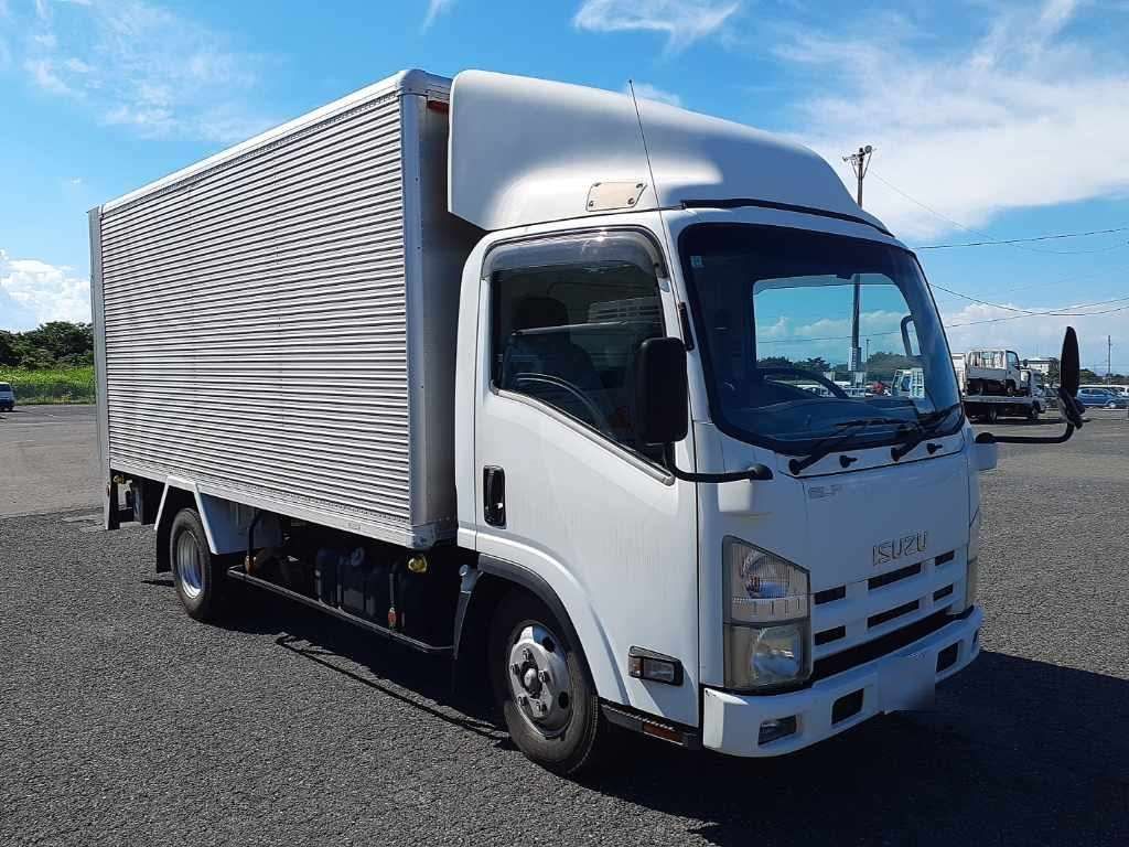2009 Isuzu Elf PG auction photo 5