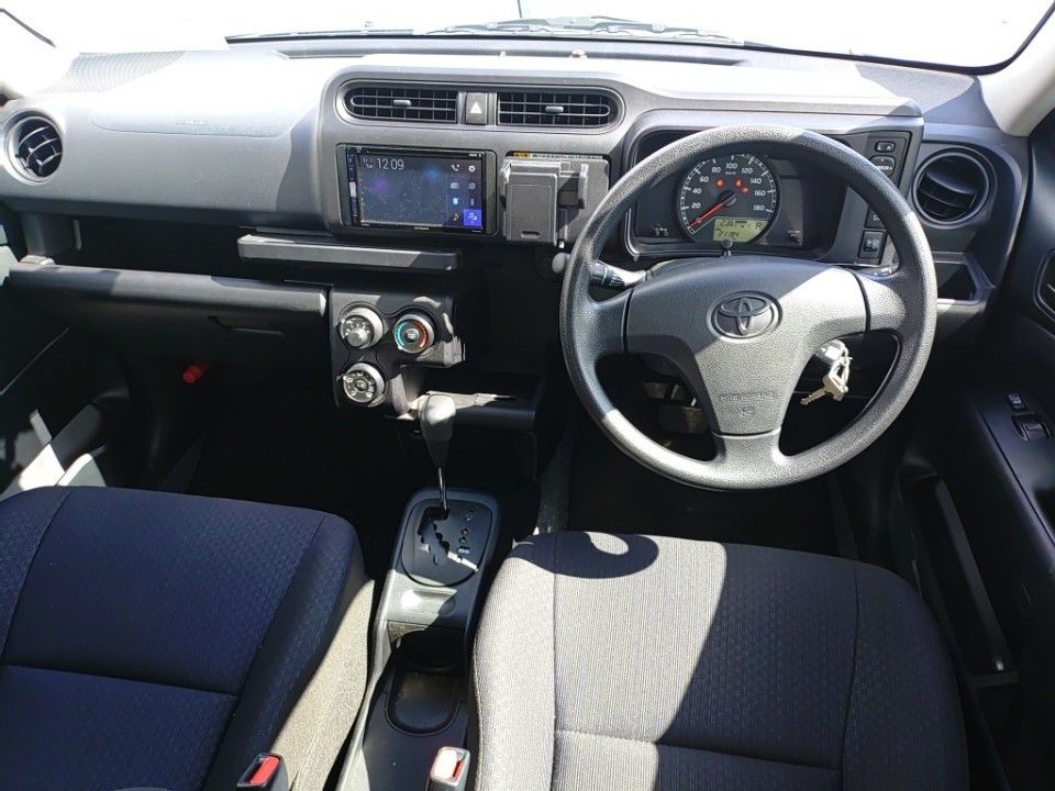 2018 Toyota Probox auction photo 3