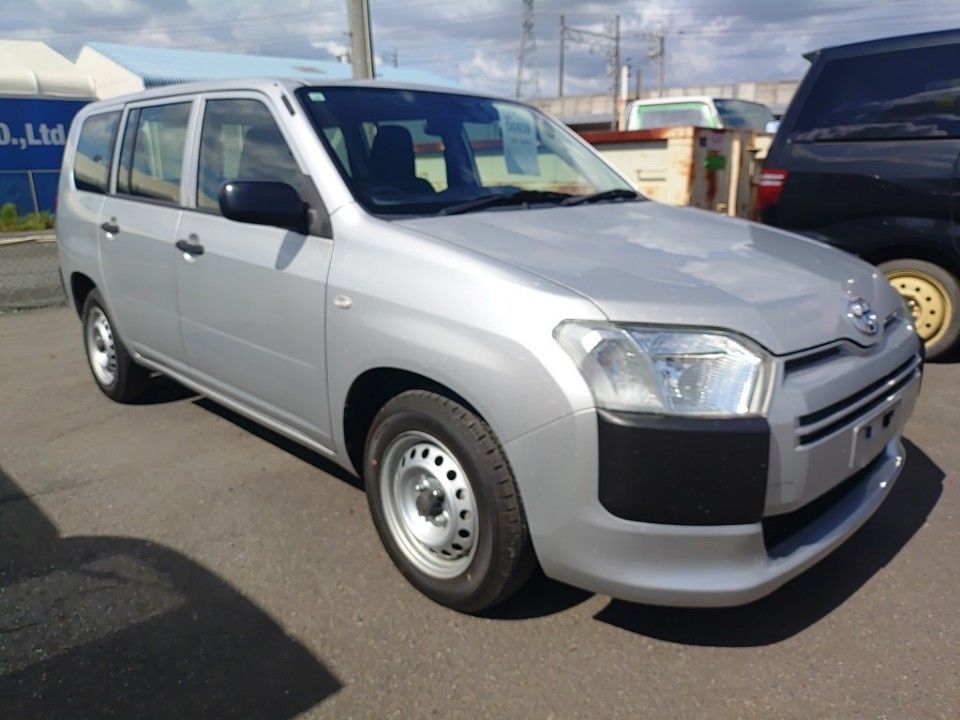 2018 Toyota Probox auction photo 4