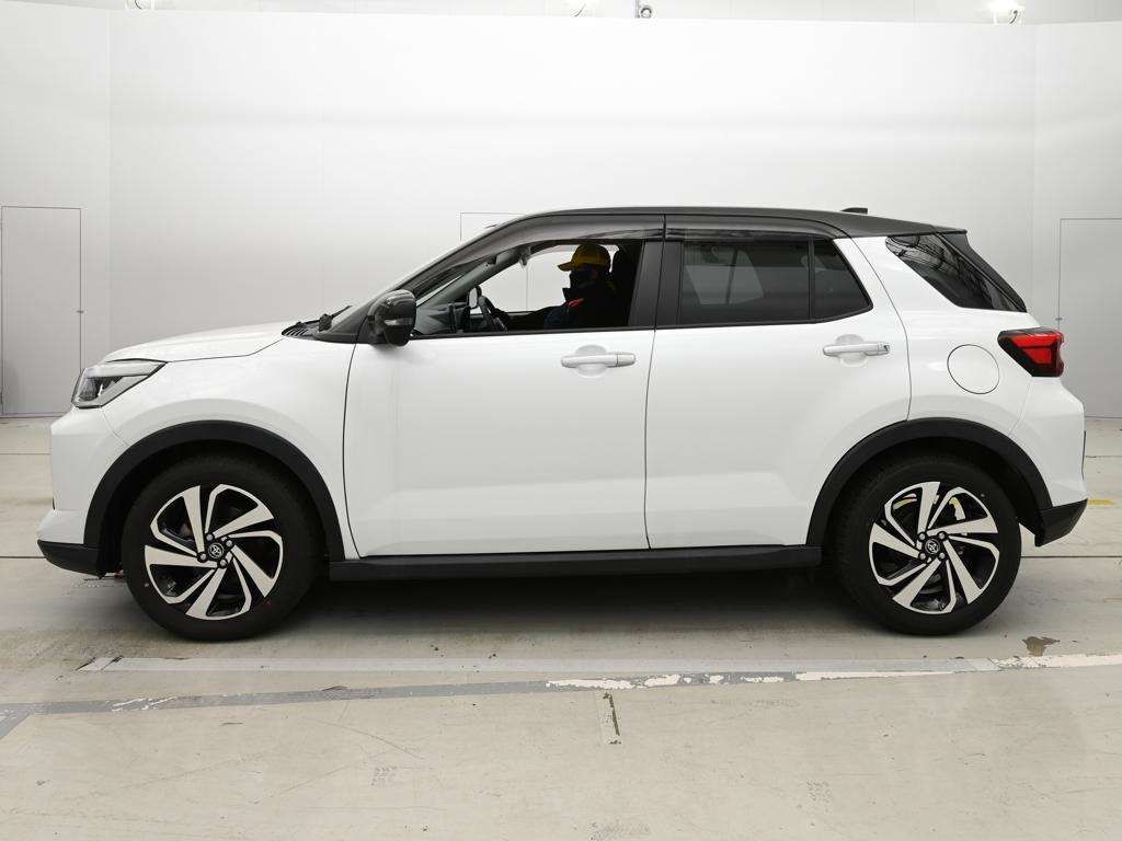 2023 Toyota Raize Z 4WD auction photo 4