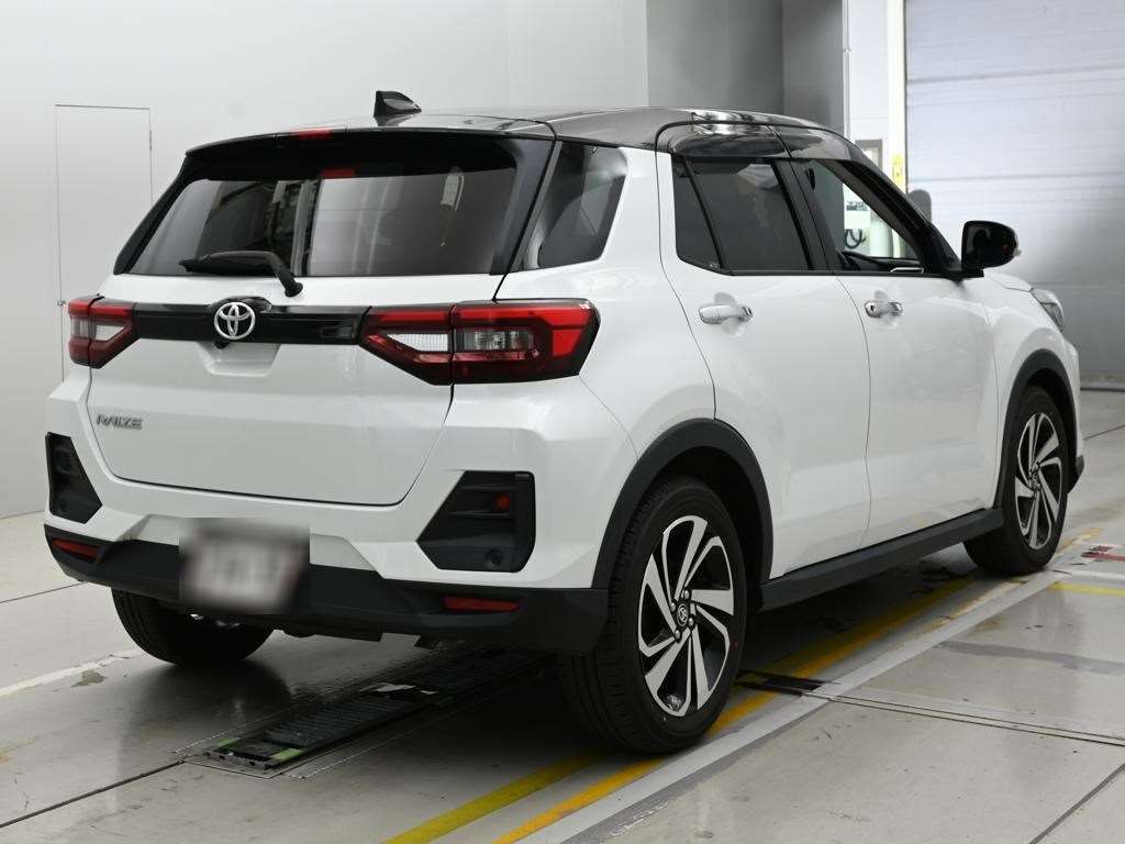 2023 Toyota Raize Z 4WD auction photo 2