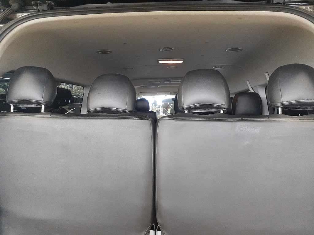 2010 Toyota Hiace GL 4WD auction photo 12