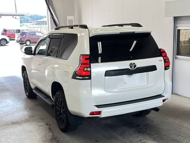2023 Toyota Land Cruiser Prado TX Lパッケージ マットブラック auction photo 5