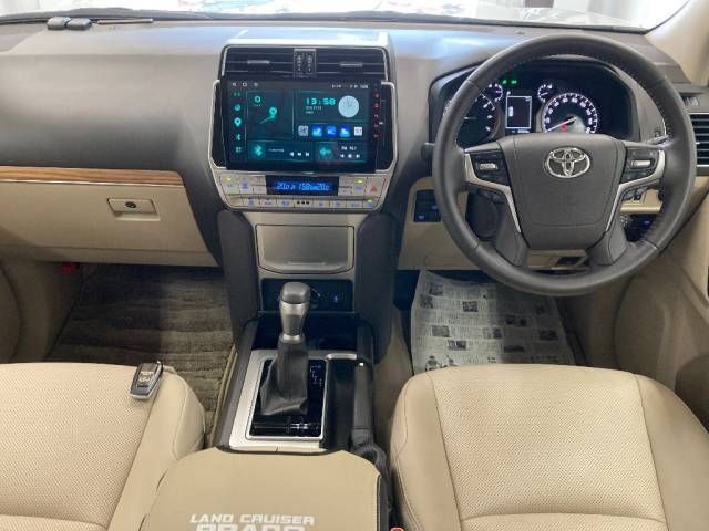 2023 Toyota Land Cruiser Prado TX Lパッケージ マットブラック auction photo 2