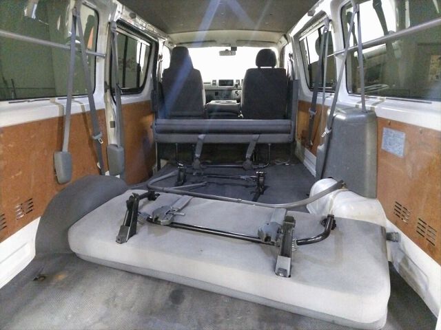 2007 Toyota Hiace Long DX 4WD auction photo 6