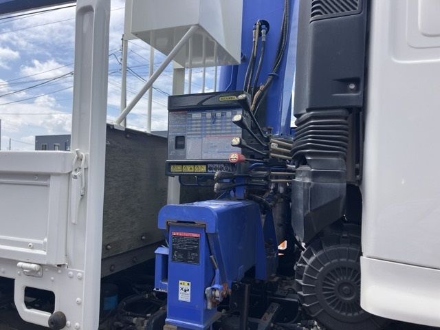 2017 Hino Ranger Flat crane, 6-tier auction photo 20