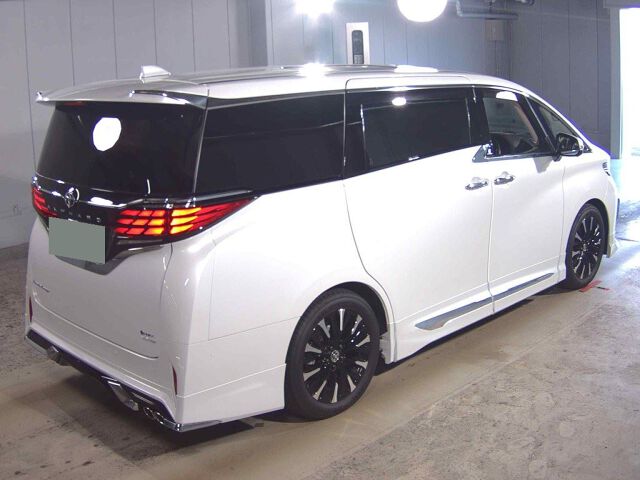 2026 Toyota Alphard エグゼクティラウンジ 4WD auction photo 5