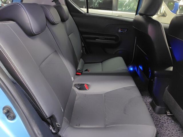 2014 Toyota Aqua G Black Soft Leather S auction photo 6