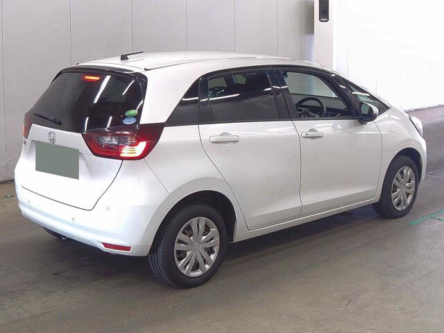 2021 Honda Fit ベーシック 4WD auction photo 5