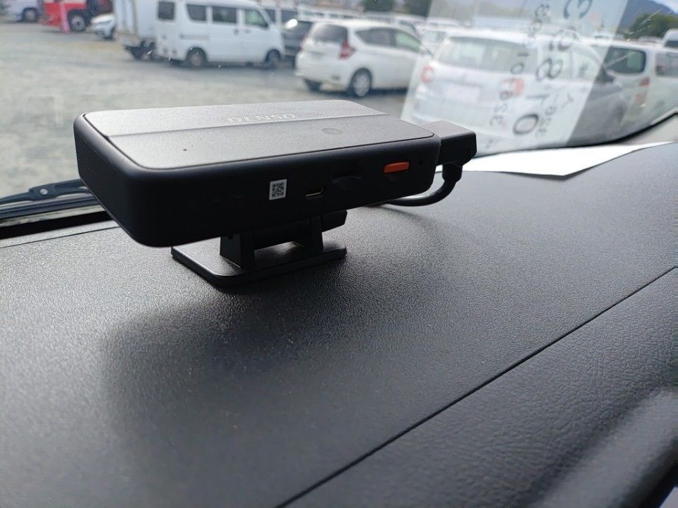 2020 Toyota Hiace auction photo 17