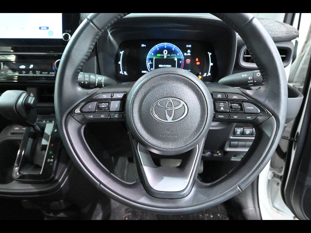 2023 Toyota Sienta Z 5 people auction photo 9