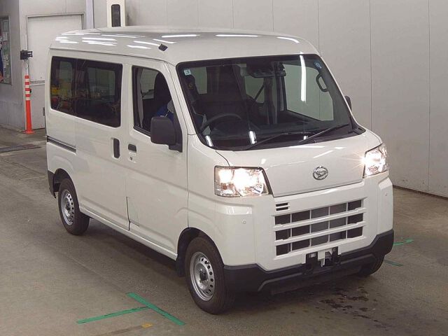 Japan Auction Vehicles 8 2026 Daihatsu Hijet Cargo Deluxe auction photo