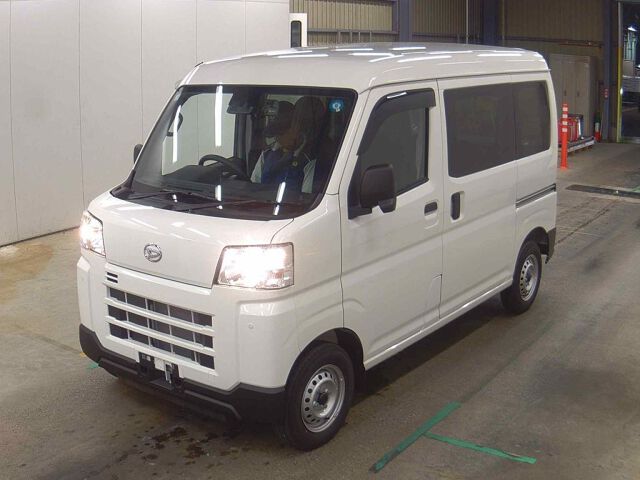 2026 Daihatsu Hijet Cargo Deluxe auction photo 4