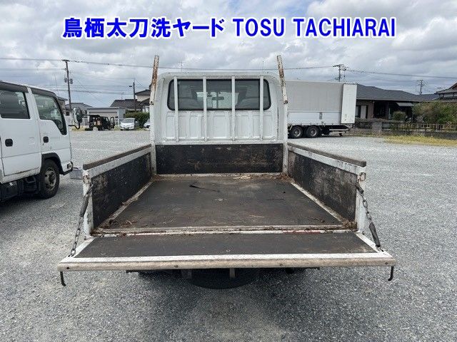 2013 Isuzu Elf Double cab auction photo 3