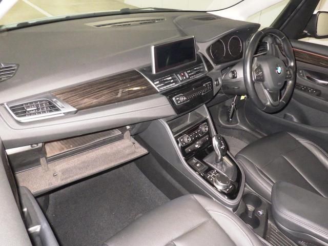 2019 BMW BMW 218 I A・T Luxury auction photo 2