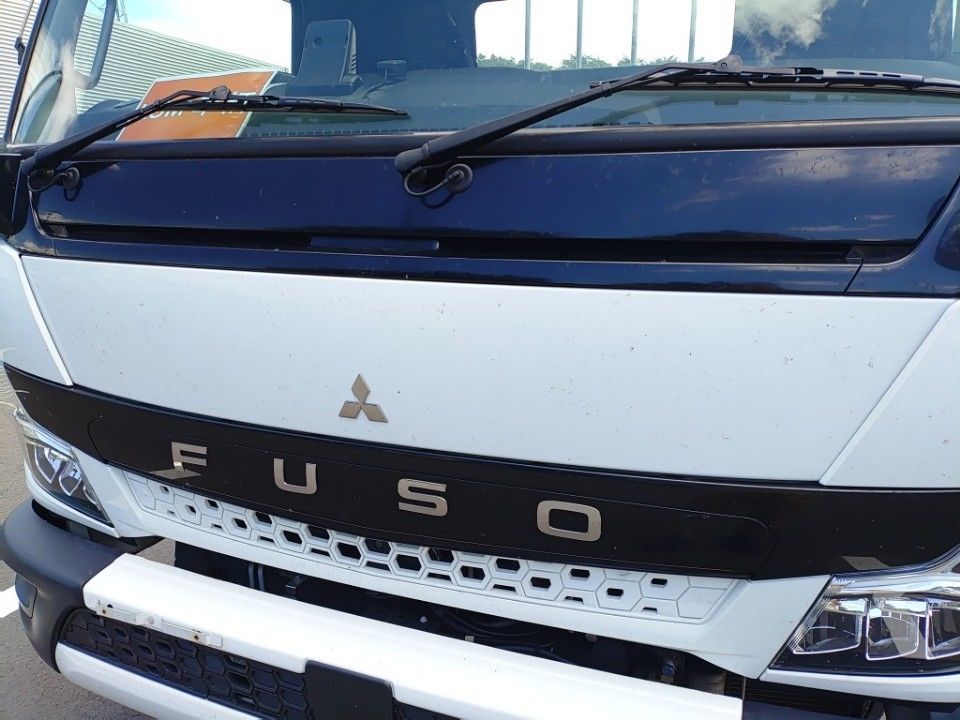 2021 Mitsubishi Fuso Canter auction photo 19